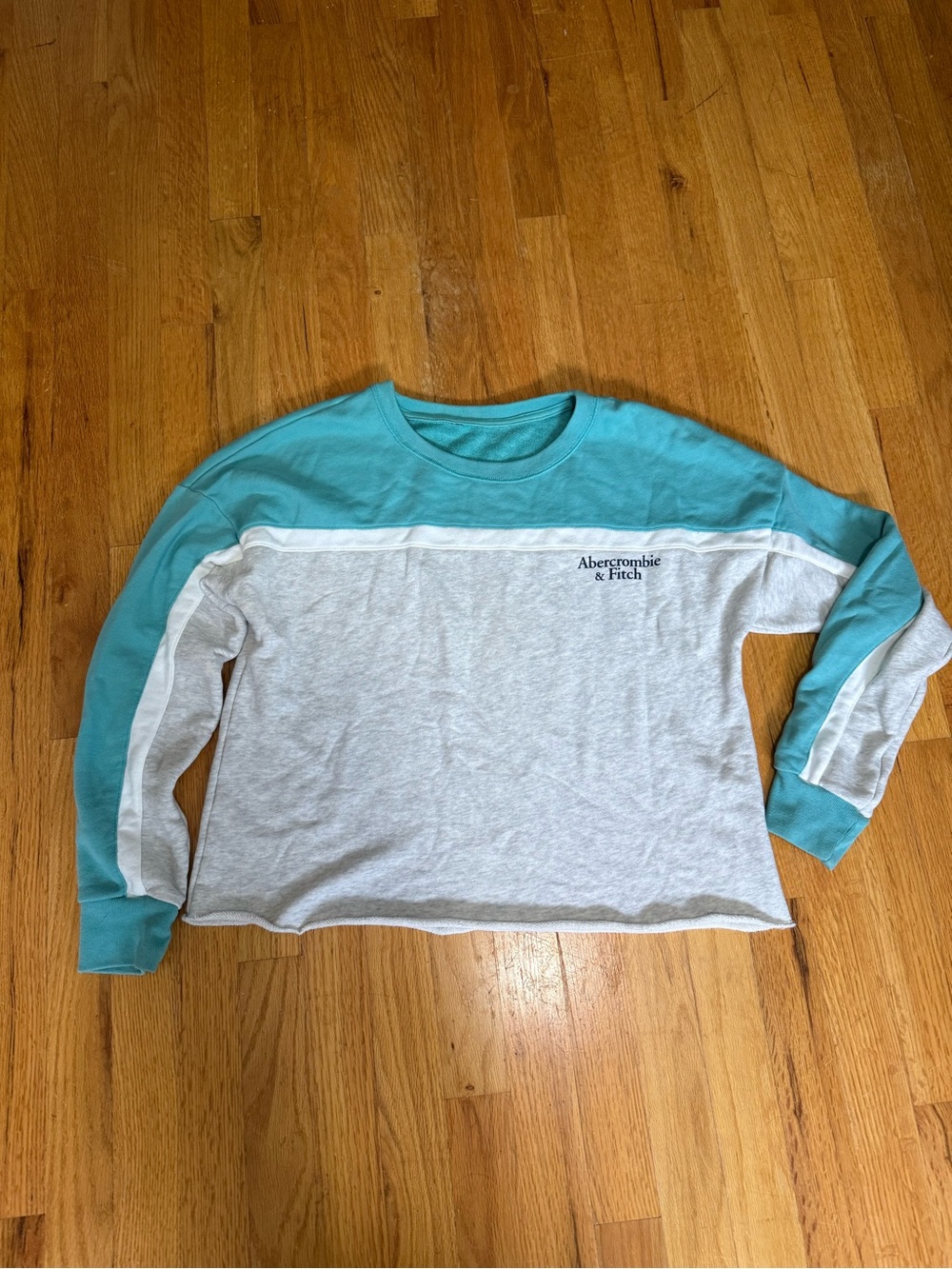 Abercrombie & Fitch Teal and Light Gray Colorblock Crew Sweatshirt